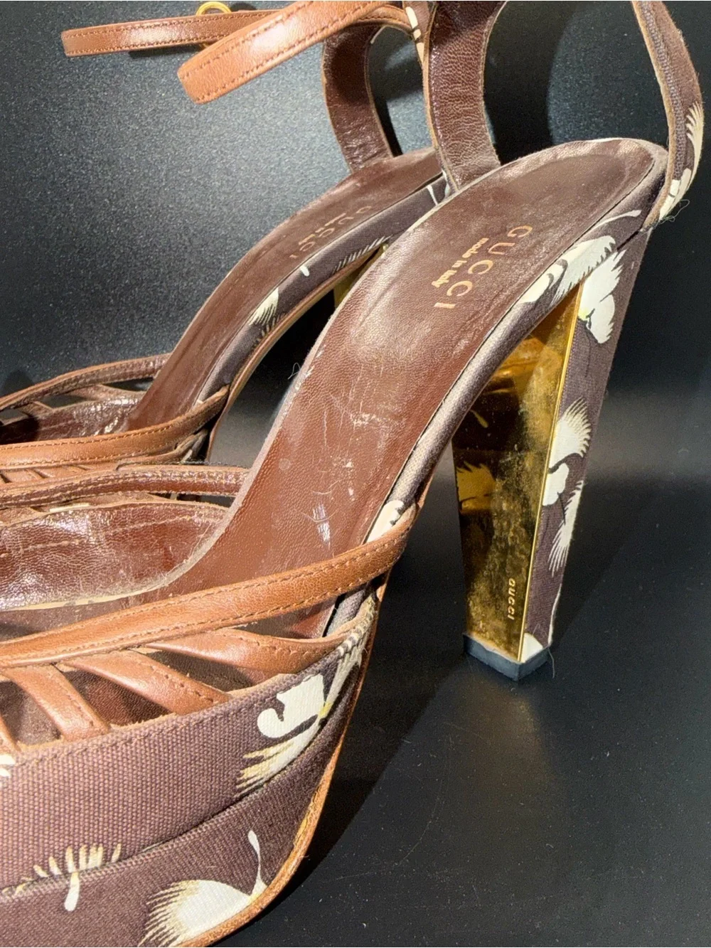 Rare Vintage Gucci Sandals Heels Brown Leather & Flowers Early 2000 Y2K Fits 7.5